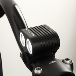 luz-delantera-bicicleta-explorer-1600-lumenes (3)